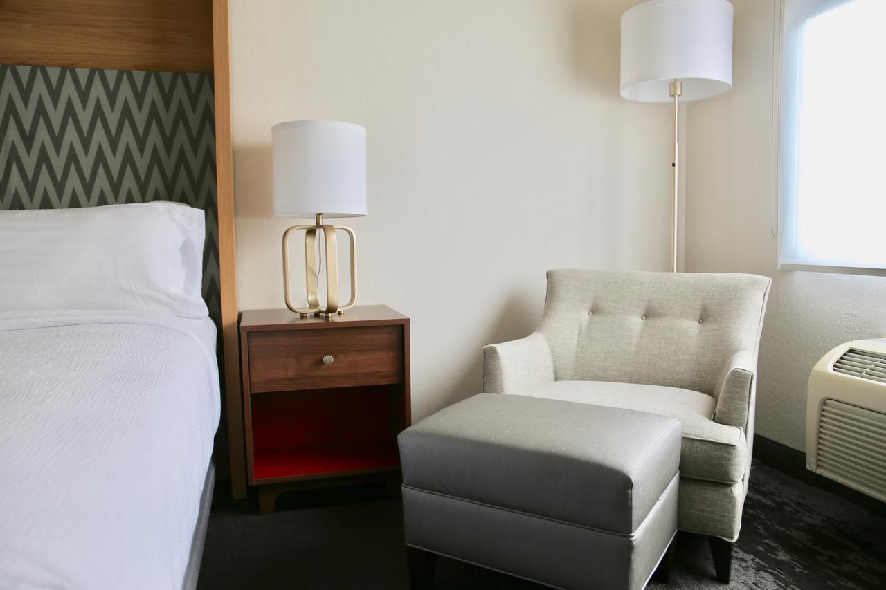 Holiday Inn Salem By Ihg Exteriör bild